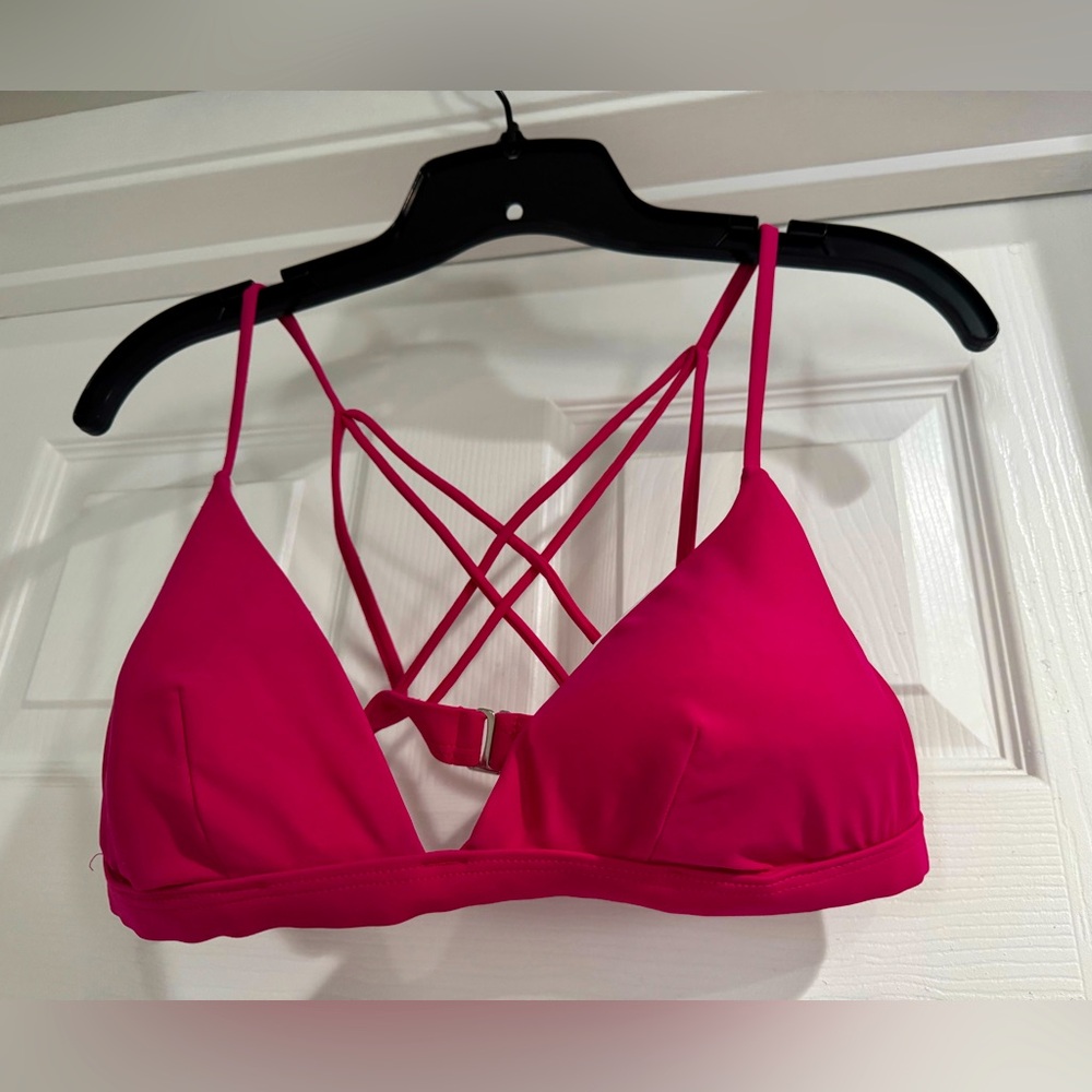 Strappy Bikini Top / CUPSHE 👙🍉